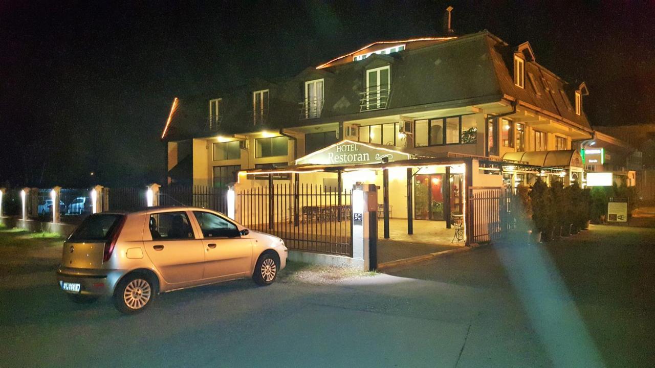 Hotel Topcider Belgrade Luaran gambar
